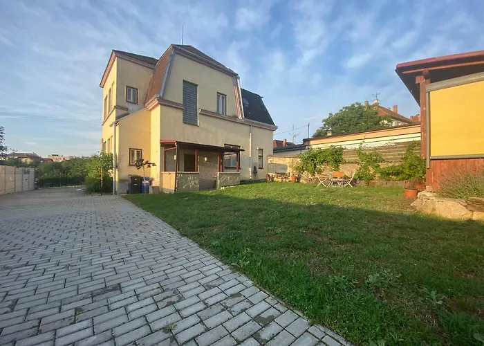 1921 * Jevišovice